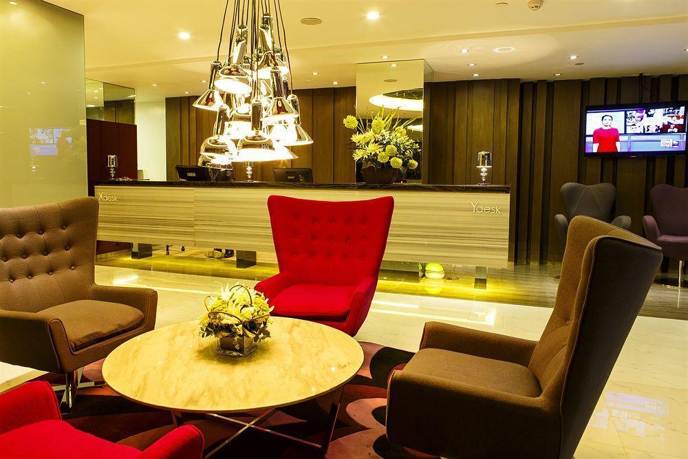 Hotel Xyz Таклобан Экстерьер фото